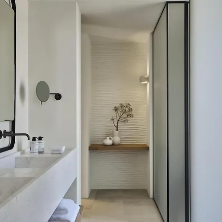 Hotel Parian Chronicle Paros, Destination By Hyatt Parikia (Paros)
