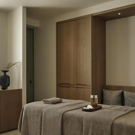 Hotel Parian Chronicle Paros, Destination By Hyatt Parikia (Paros)